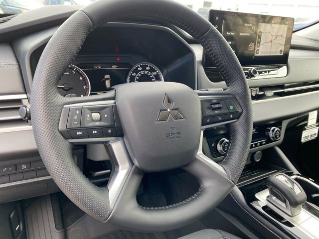 New 2026 Mitsubishi Outlander Trail Edition image 12