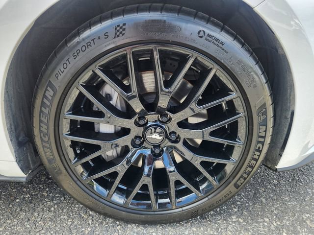 Used 2017 Ford Mustang GT Premium w/ Equipment Group 401A image 23