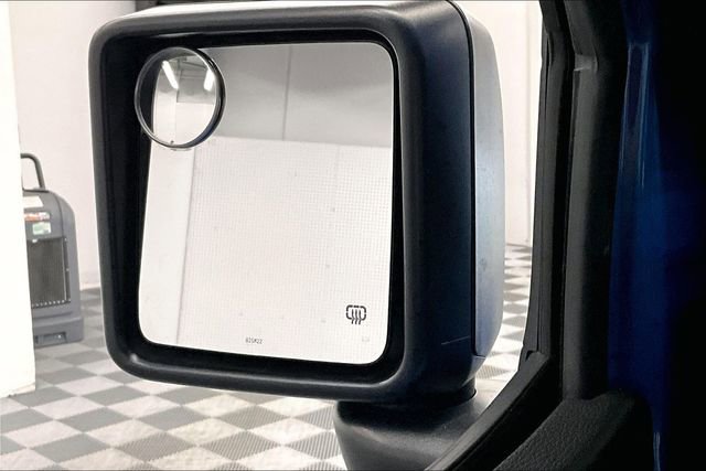 Used 2022 Jeep Wrangler Unlimited Sahara w/ Cold Weather Group image 33