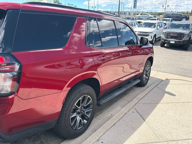 Used 2021 Chevrolet Tahoe Z71 w/ Luxury Package AWD/4WD image 16