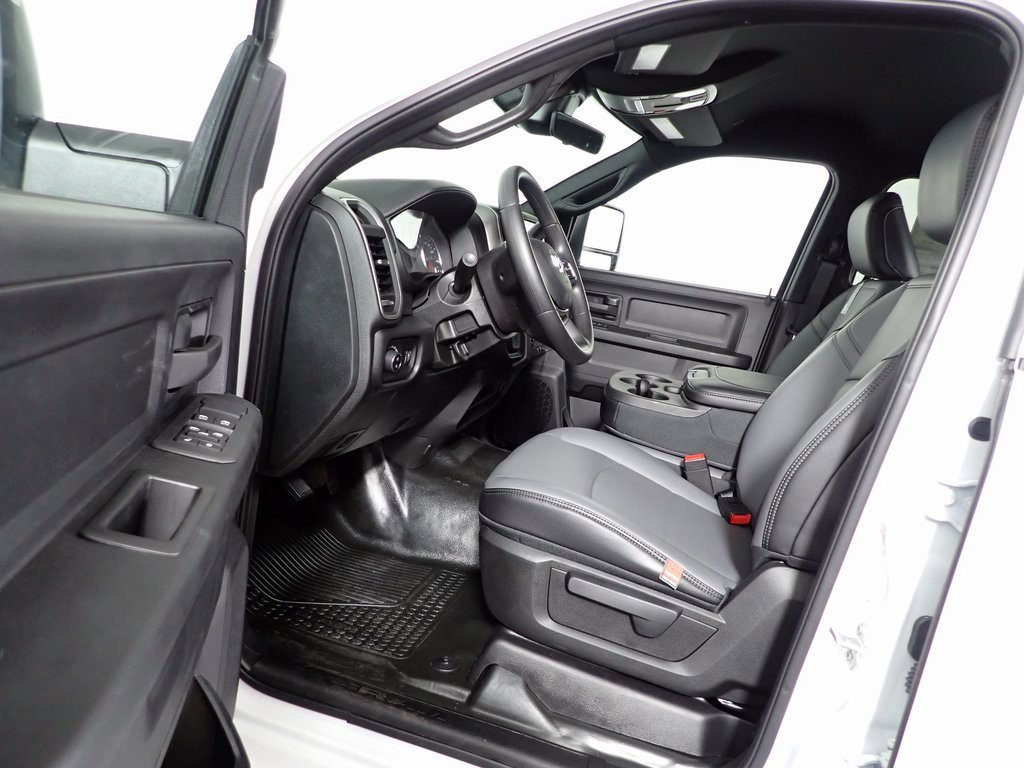 New 2026 RAM 3500 Tradesman image 15