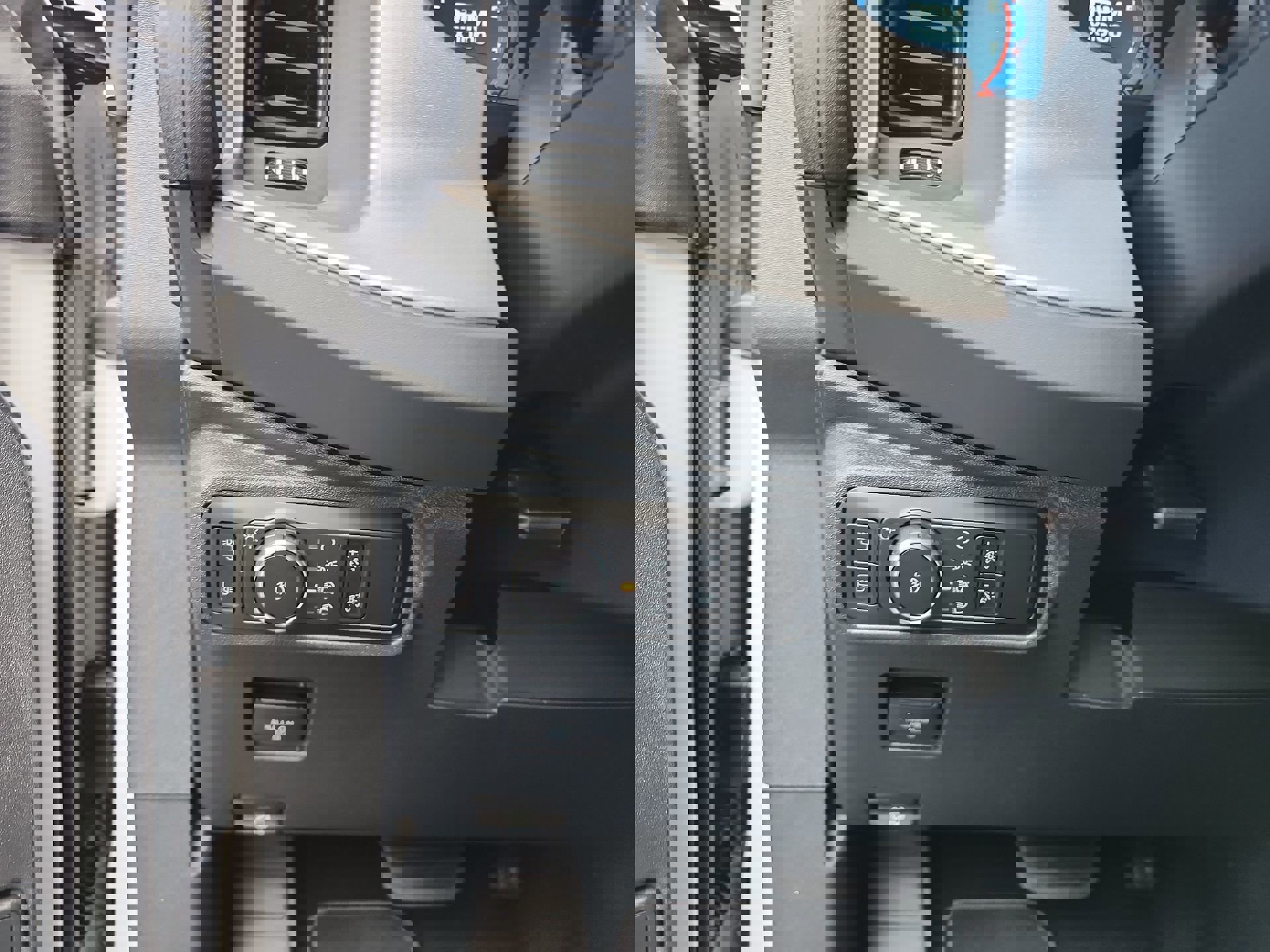 New 2025 Ford Bronco Outer Banks w/ Sasquatch Package image 12