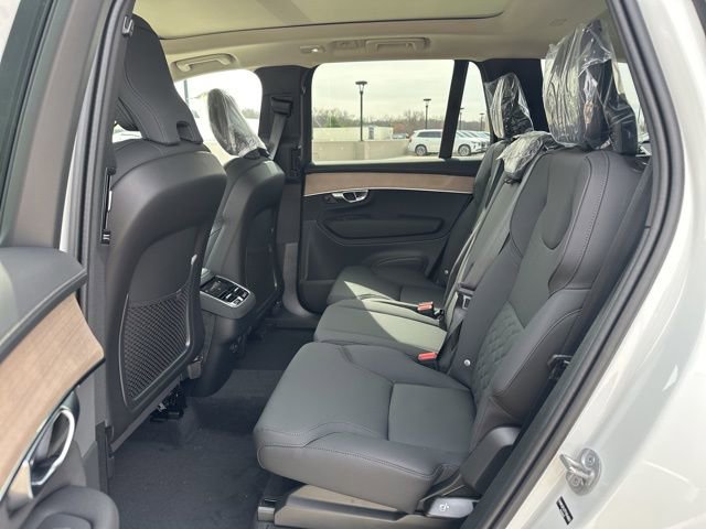 New 2026 Volvo XC90 B5 Core w/ Protection Package image 11