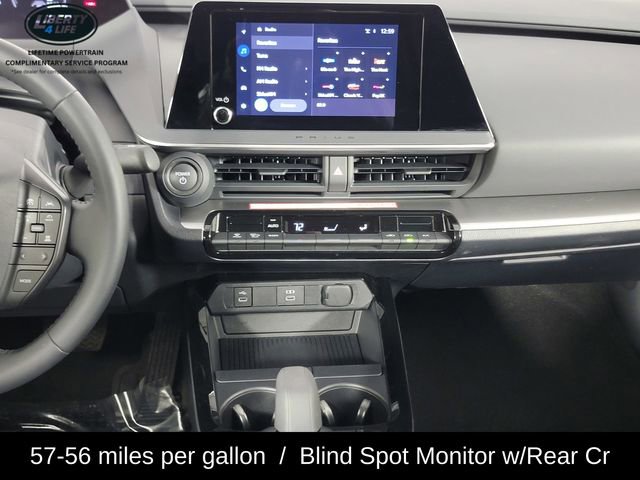 Used 2025 Toyota Prius LE image 20