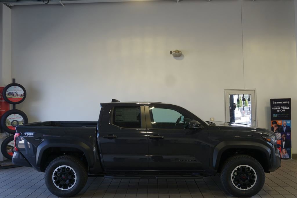 New 2026 Toyota Tacoma TRD Off-Road AWD/4WD image 15