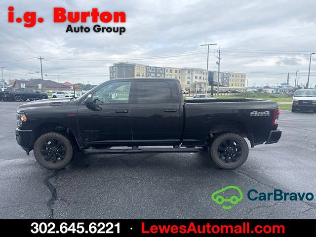 Used 2022 RAM 2500 Big Horn w/ Night Edition AWD/4WD image 6