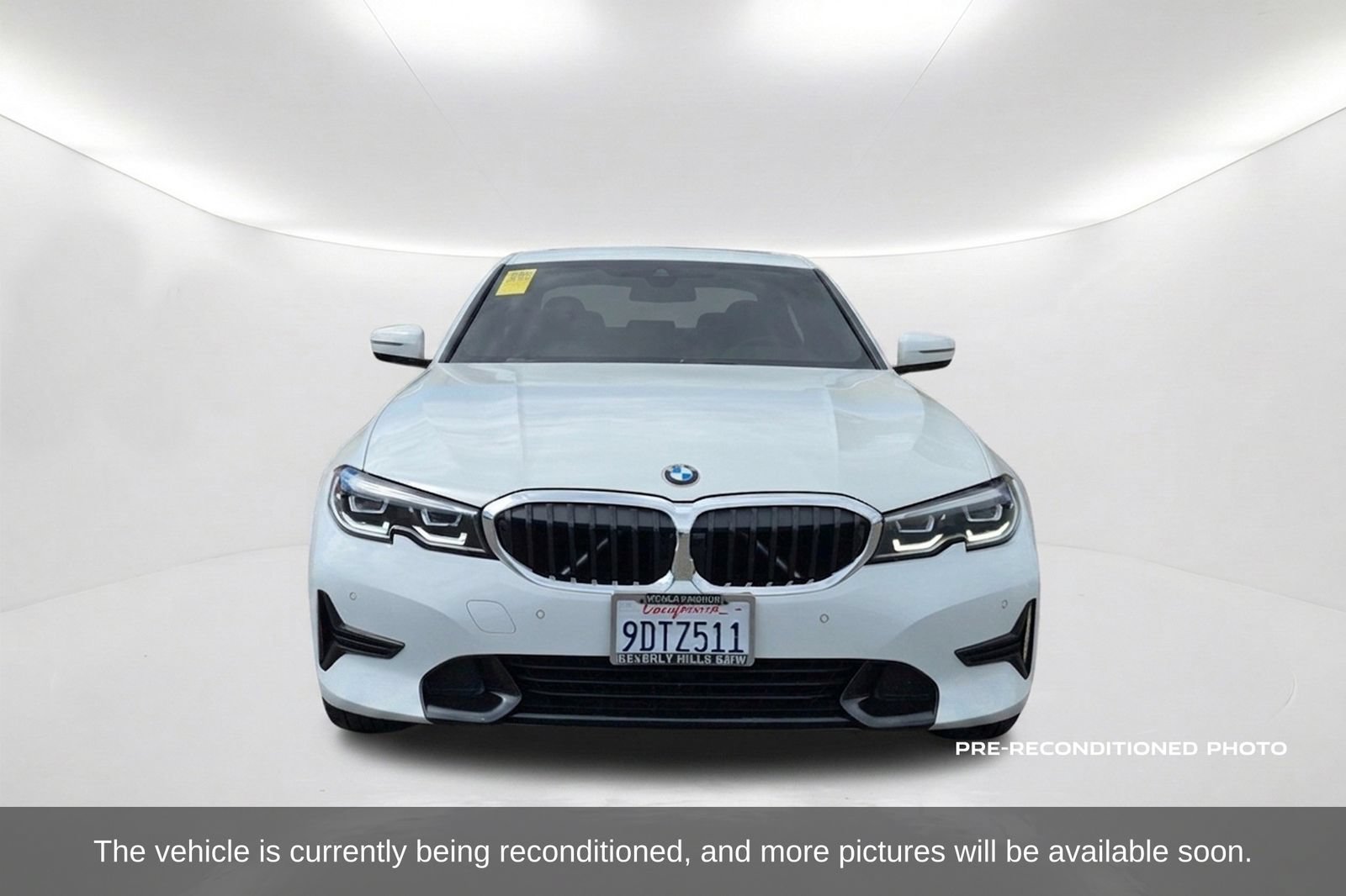 Used 2019 BMW 330i Sedan w/ Convenience Package RWD image 2