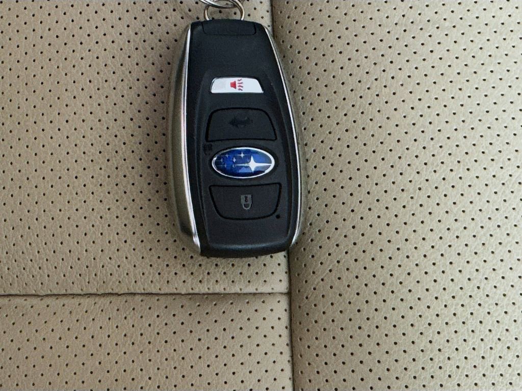 Used 2021 Subaru Outback Limited image 37