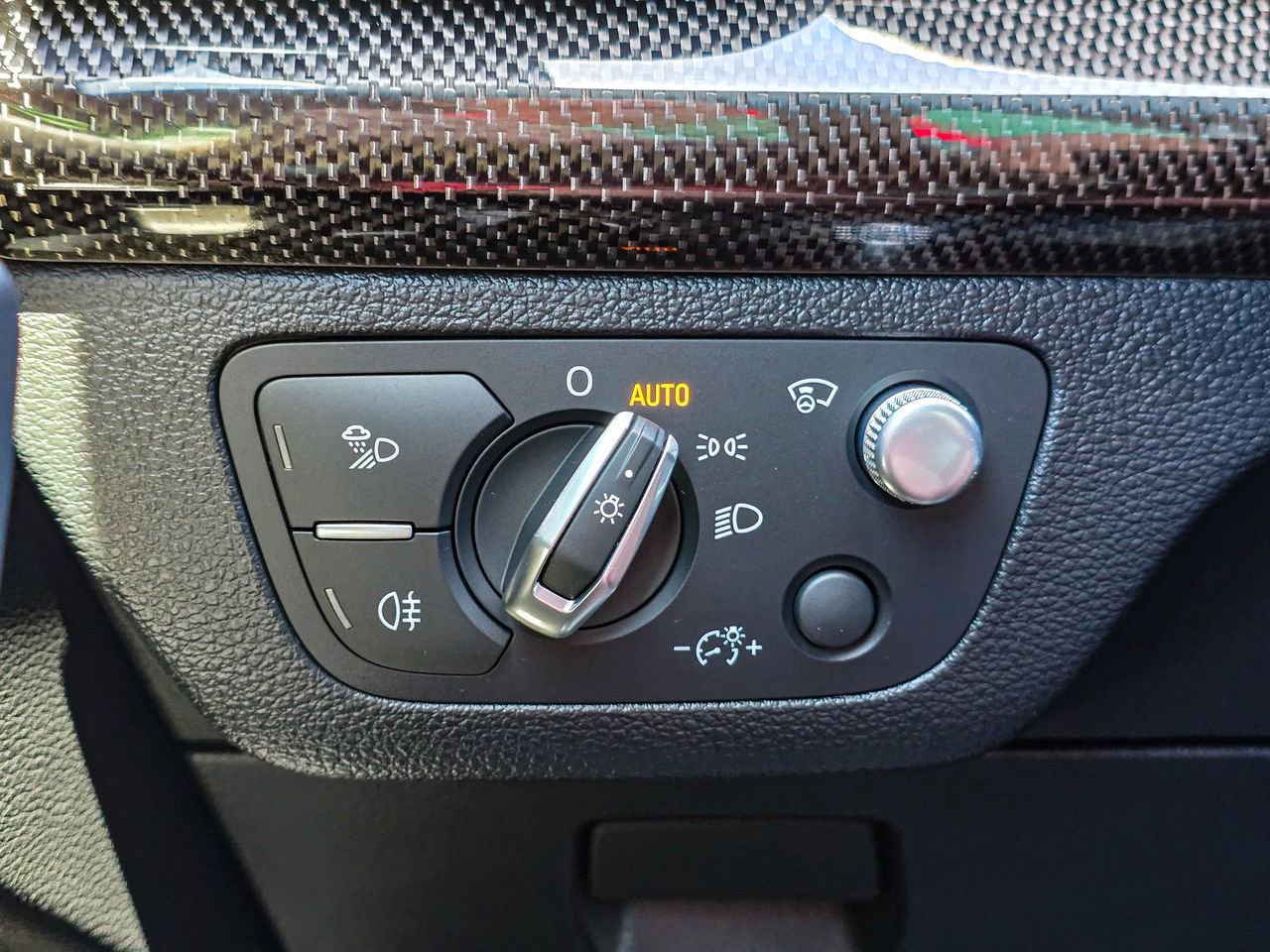 Used 2024 Audi SQ5 Prestige AWD/4WD image 31