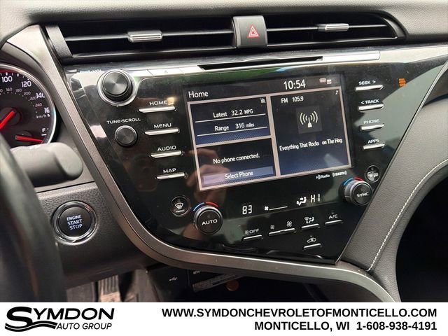 Used 2020 Toyota Camry XSE image 12