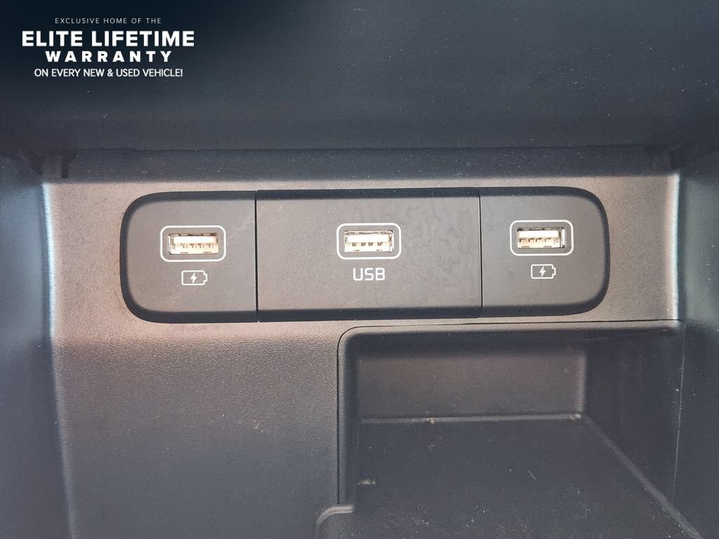 Used 2022 Kia Sorento S FWD image 18
