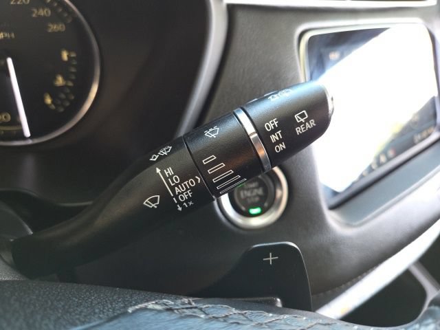 Used 2021 Cadillac XT4 Premium Luxury w/ Sun And Sound Package AWD/4WD image 63
