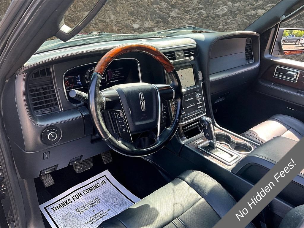 Used 2016 Lincoln Navigator L Reserve AWD/4WD image 11