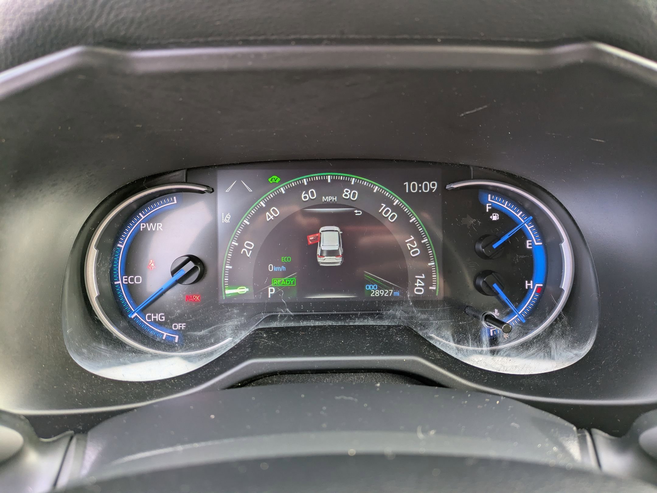 Used 2024 Toyota RAV4 LE image 10