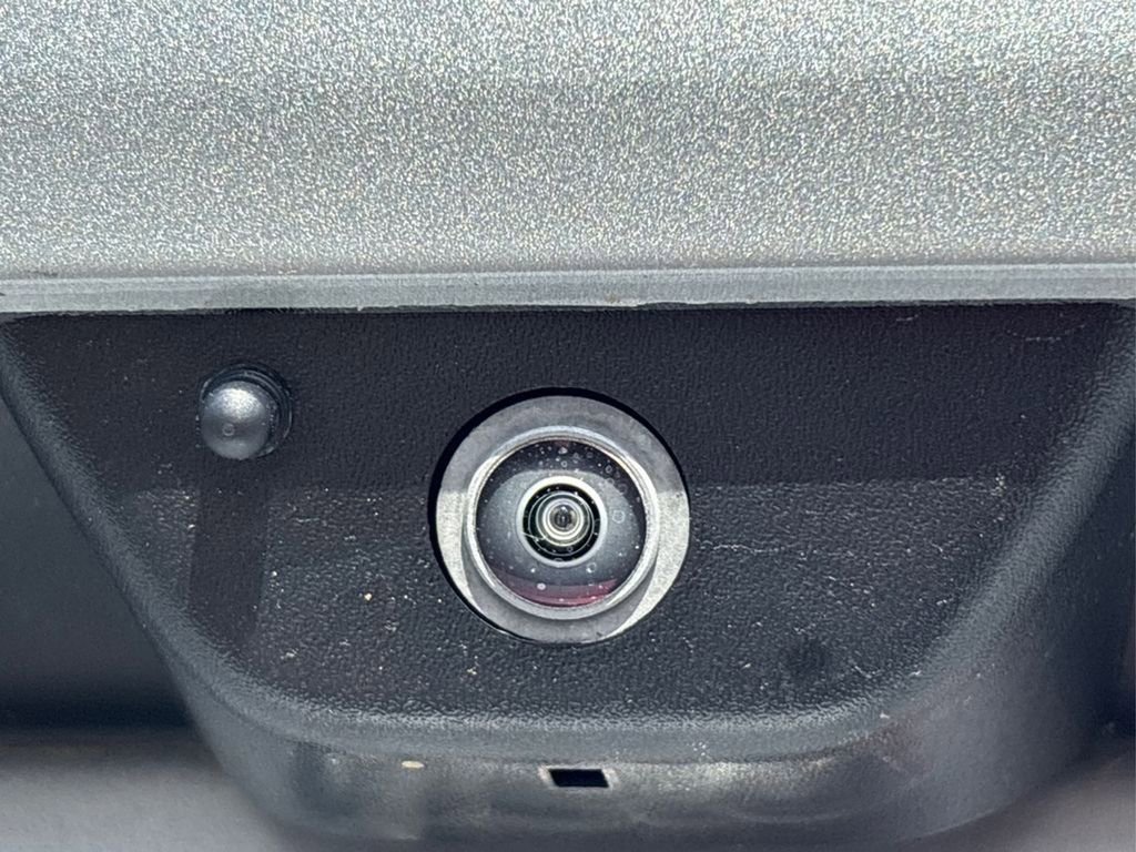 Used 2024 Jeep Grand Cherokee Trailhawk w/ Advanced Protech Group II image 16