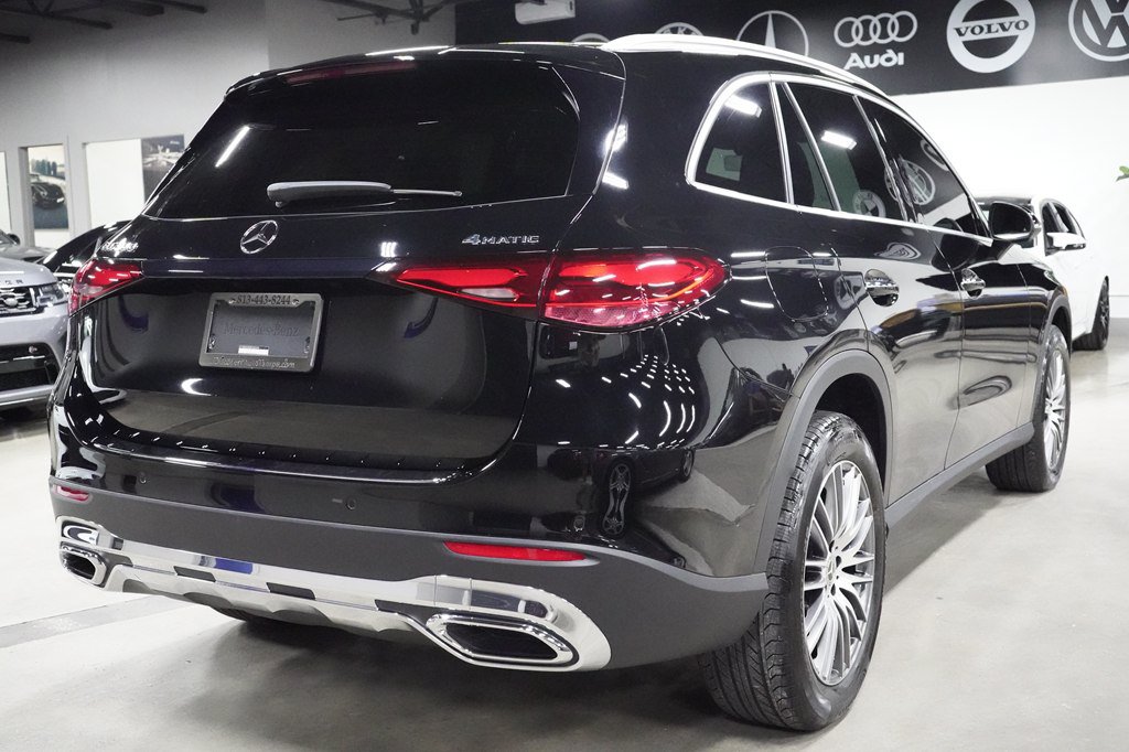 Used 2024 Mercedes-Benz GLC 300 4MATIC image 5