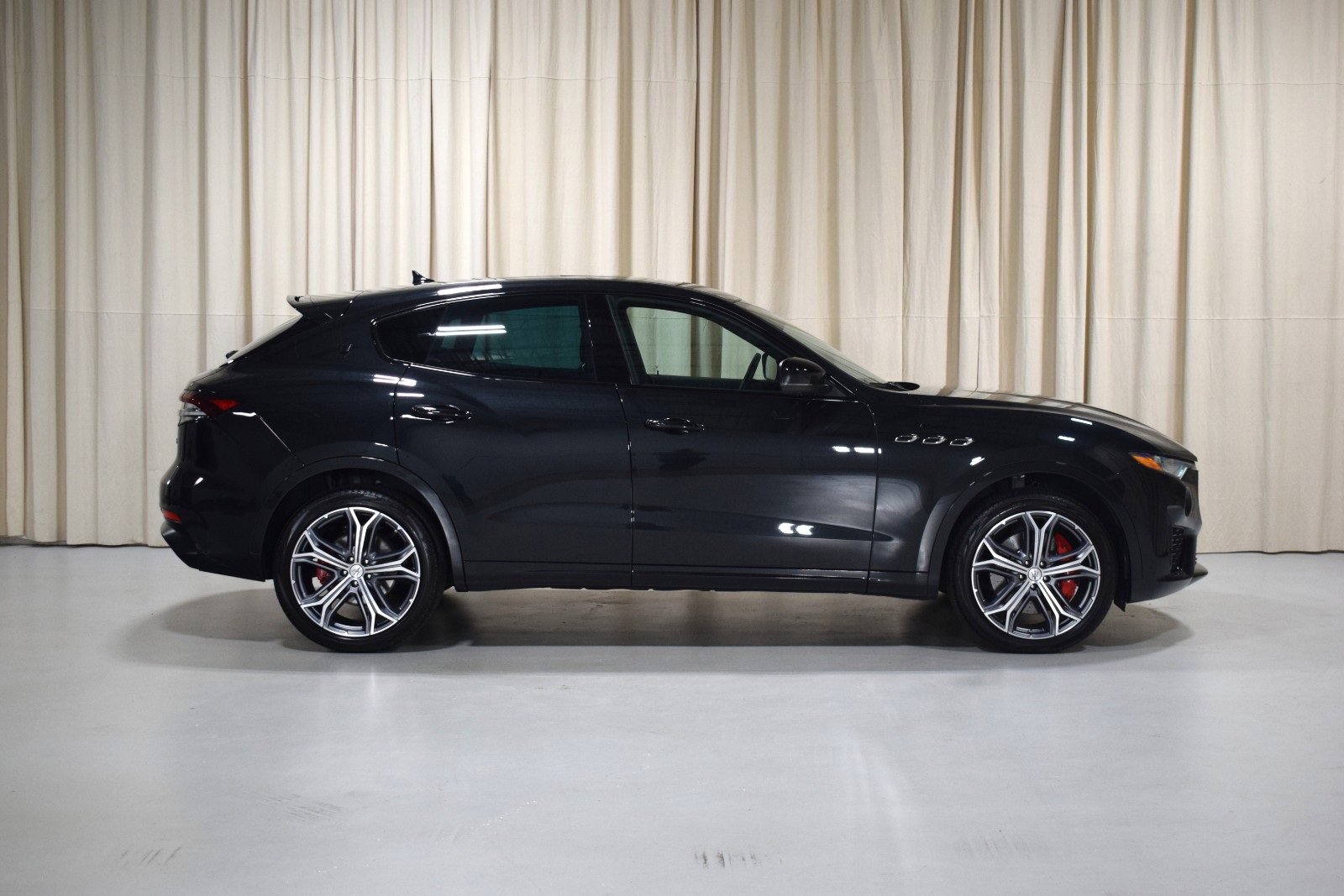 Certified 2022 Maserati Levante Modena image 14
