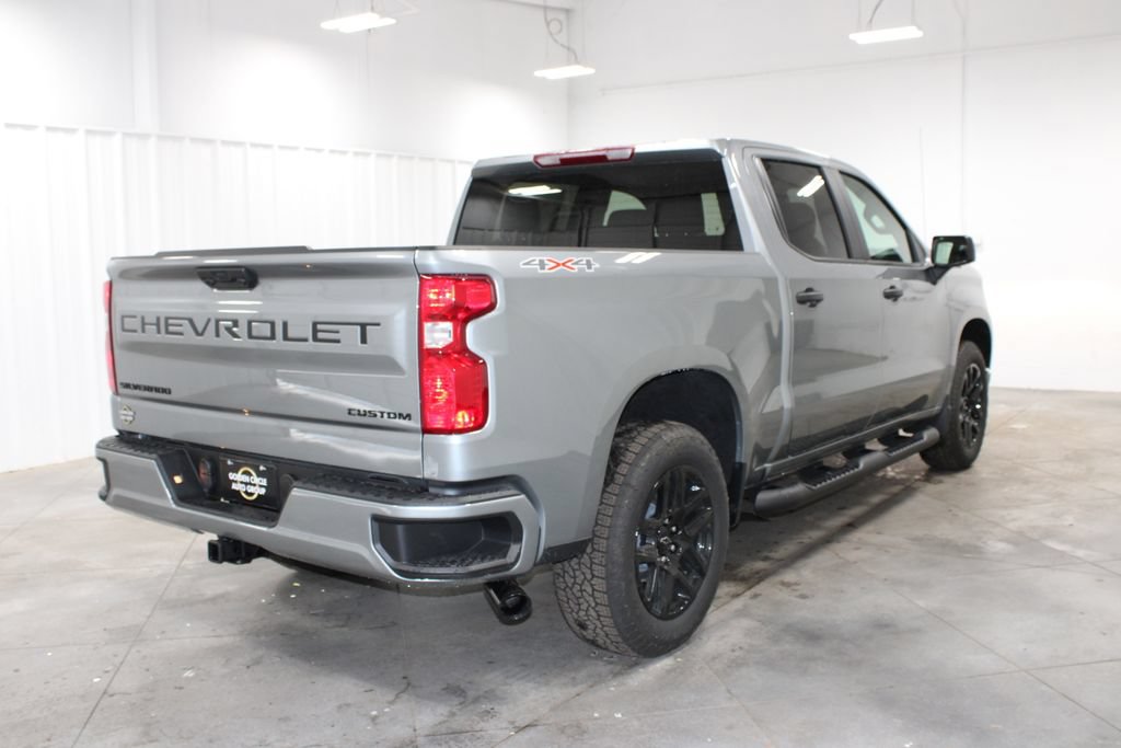 New 2026 Chevrolet Silverado 1500 Custom w/ Turbomax Blackout Package AWD/4WD image 9