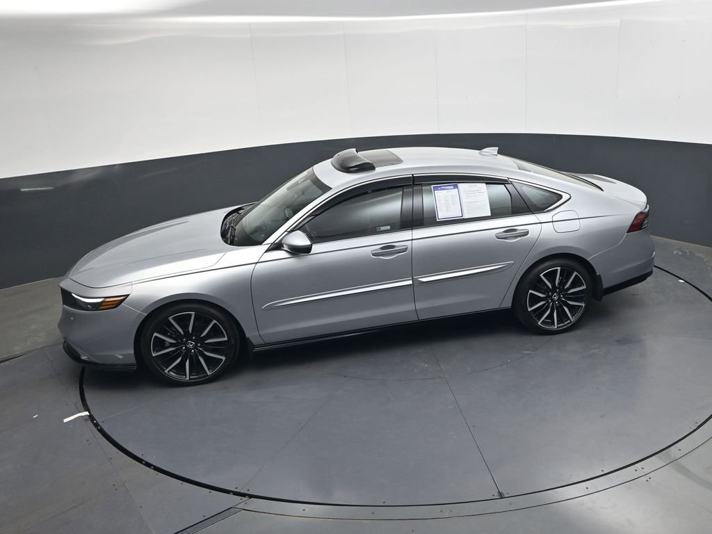 Used 2024 Honda Accord Touring image 22