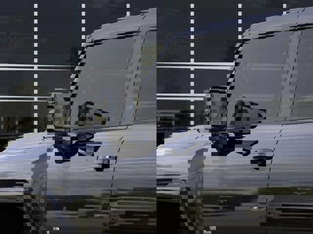 New 2025 GMC Hummer EV 2X image 12