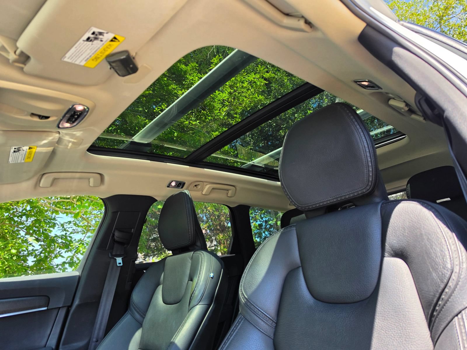 Used 2019 Volvo V90 T6 Cross Country w/ Protection Package Premier AWD/4WD image 17