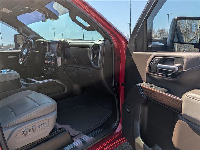 Used 2023 GMC Sierra 2500 SLT w/ SLT Preferred Package image 14