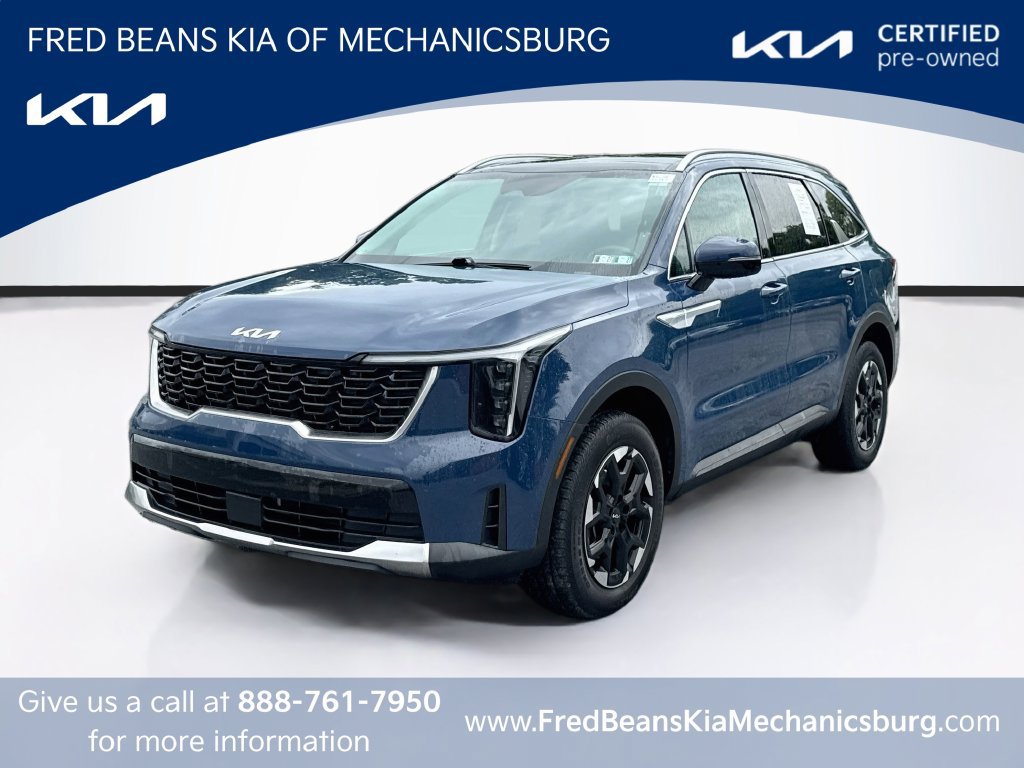 Certified 2024 Kia Sorento S w/ Panoramic Sunroof Package AWD/4WD image 3