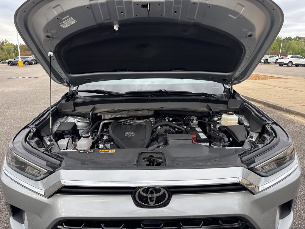 Used 2025 Toyota Grand Highlander FWD image 36