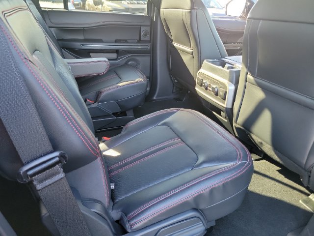 Certified 2024 Ford Expedition Limited AWD/4WD image 22
