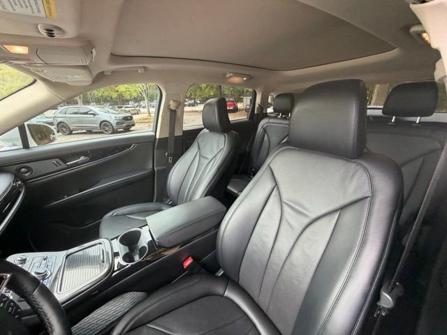 Used 2022 Lincoln Nautilus Reserve w/ Luxury Package image 12