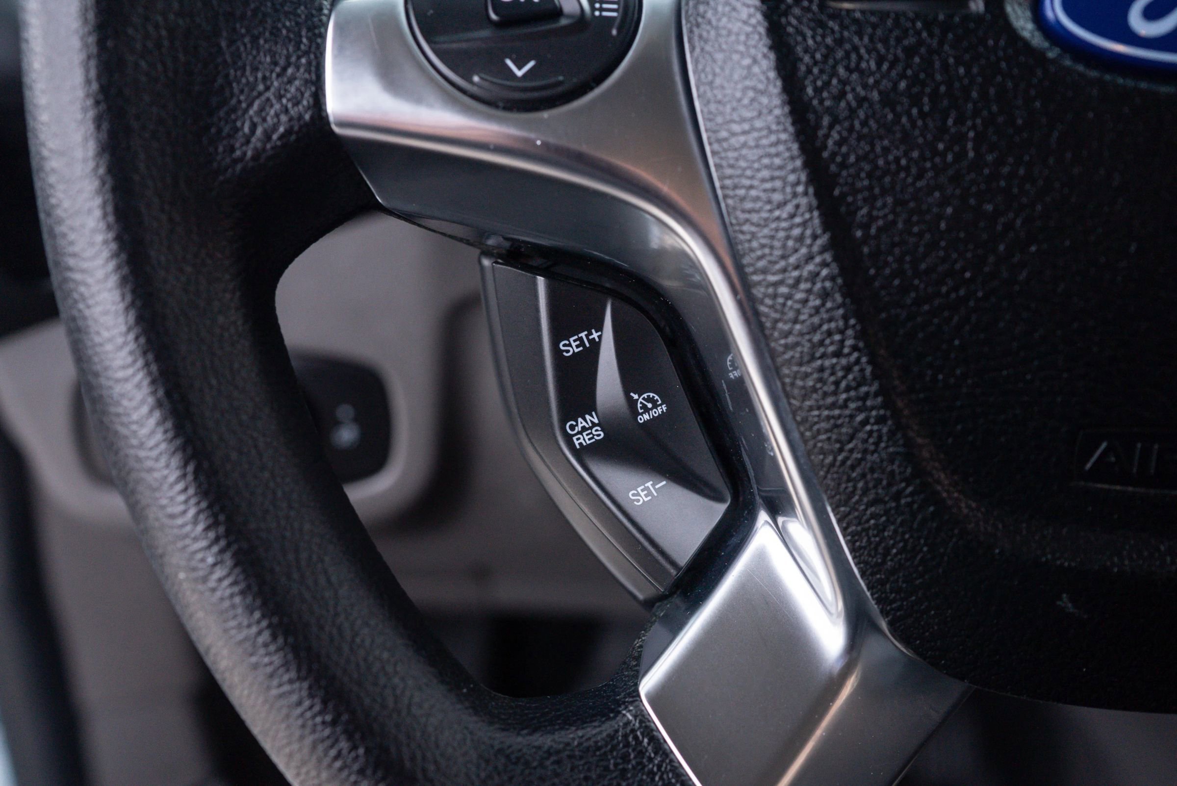 Used 2023 Ford Transit Connect XL image 33