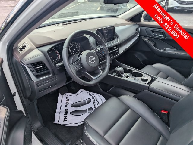 Certified 2023 Nissan Rogue SV w/ SV Premium B Package AWD/4WD image 18