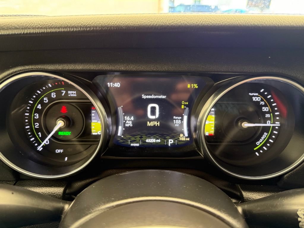 Used 2022 Jeep Wrangler Unlimited Rubicon 4xe w/ Cold Weather Group AWD/4WD image 32