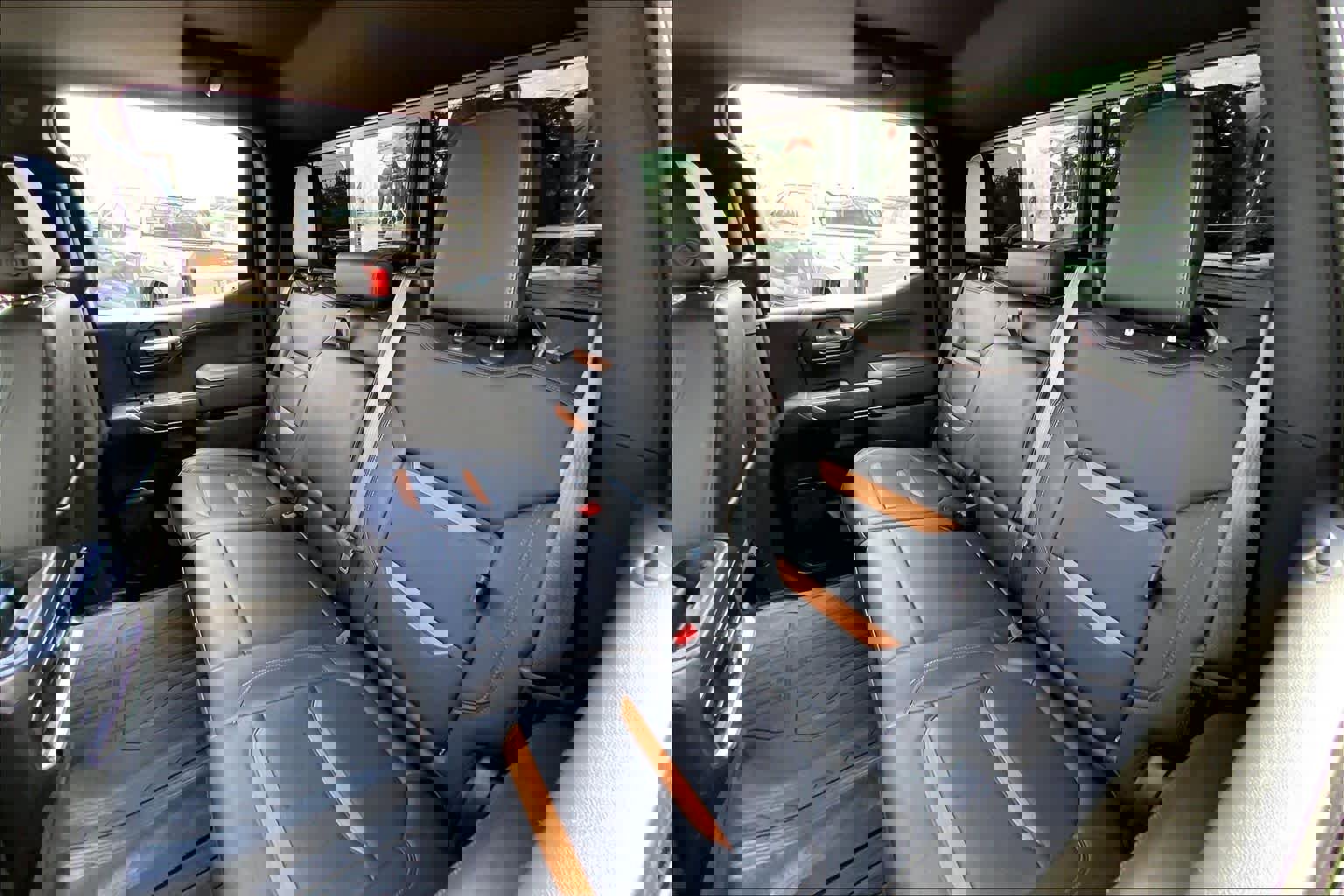 Used 2019 GMC Sierra 1500 AT4 w/ AT4 Premium Package image 21