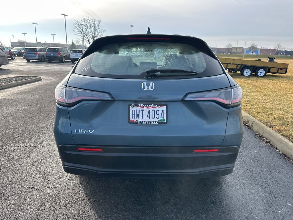 Certified 2024 Honda HR-V LX image 9