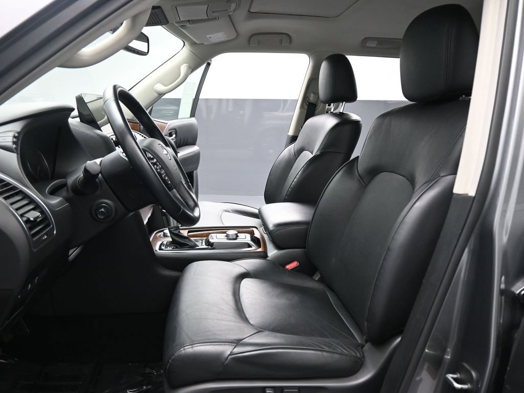 Used 2024 Nissan Armada SL image 10