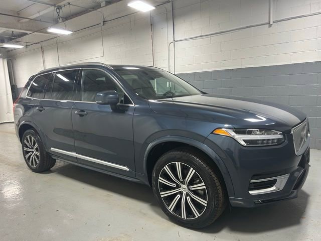 Used 2025 Volvo XC90 B5 Core image 4