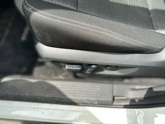 Used 2023 Nissan Rogue SV AWD/4WD image 14