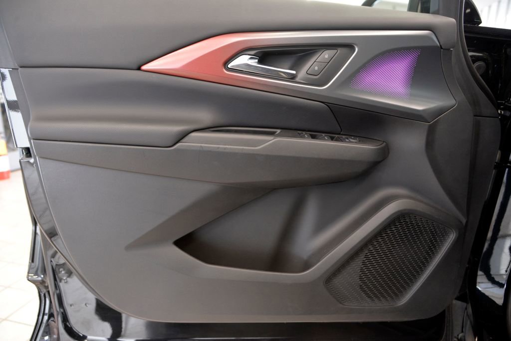 Used 2024 Chevrolet Equinox EV RS image 14