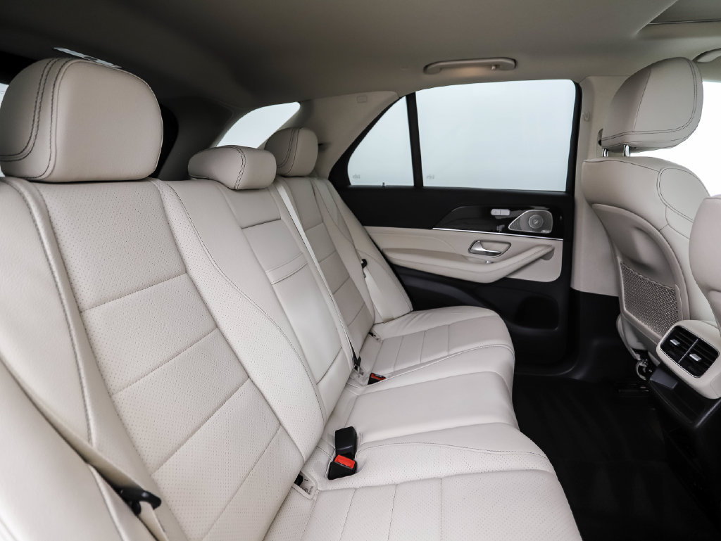 Used 2021 Mercedes-Benz GLE 450 4MATIC image 27
