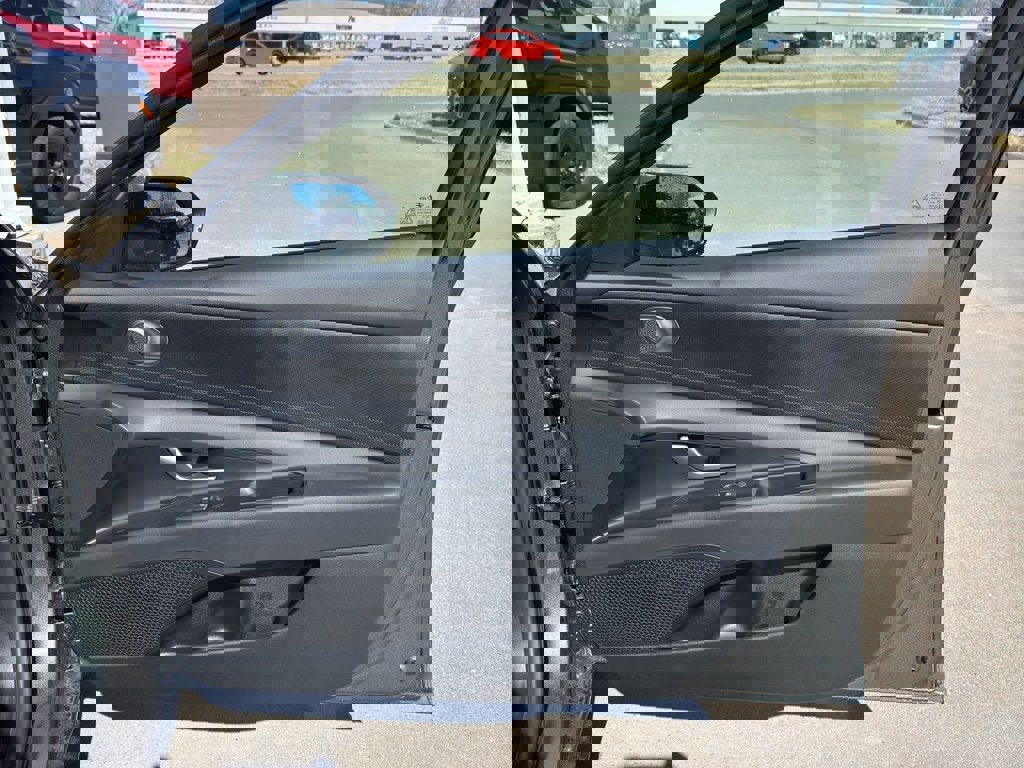 New 2026 Hyundai Elantra SE image 25