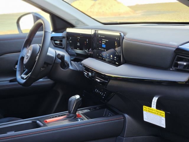 New 2026 Nissan Kicks SR image 12