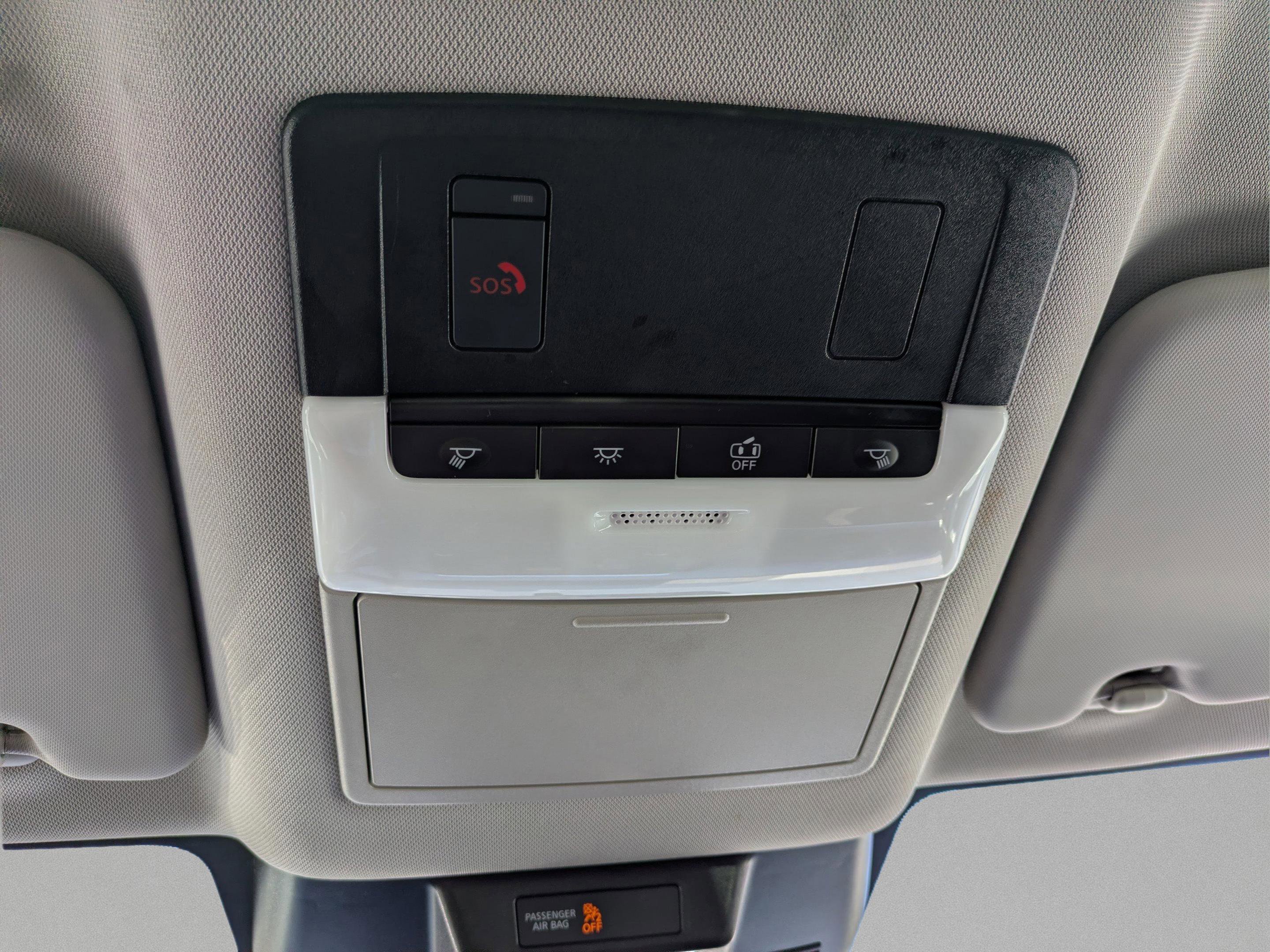 Used 2024 Nissan Rogue SV image 23