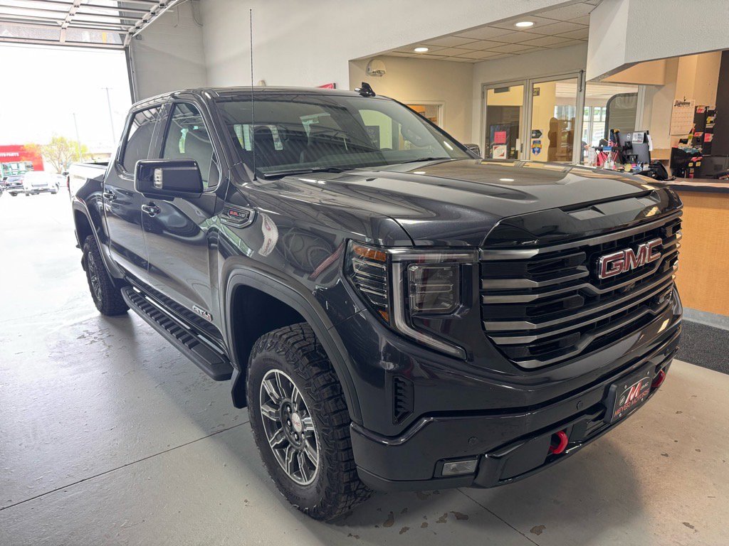 New 2026 GMC Sierra 1500 AT4 w/ AT4 Premium Package image 3