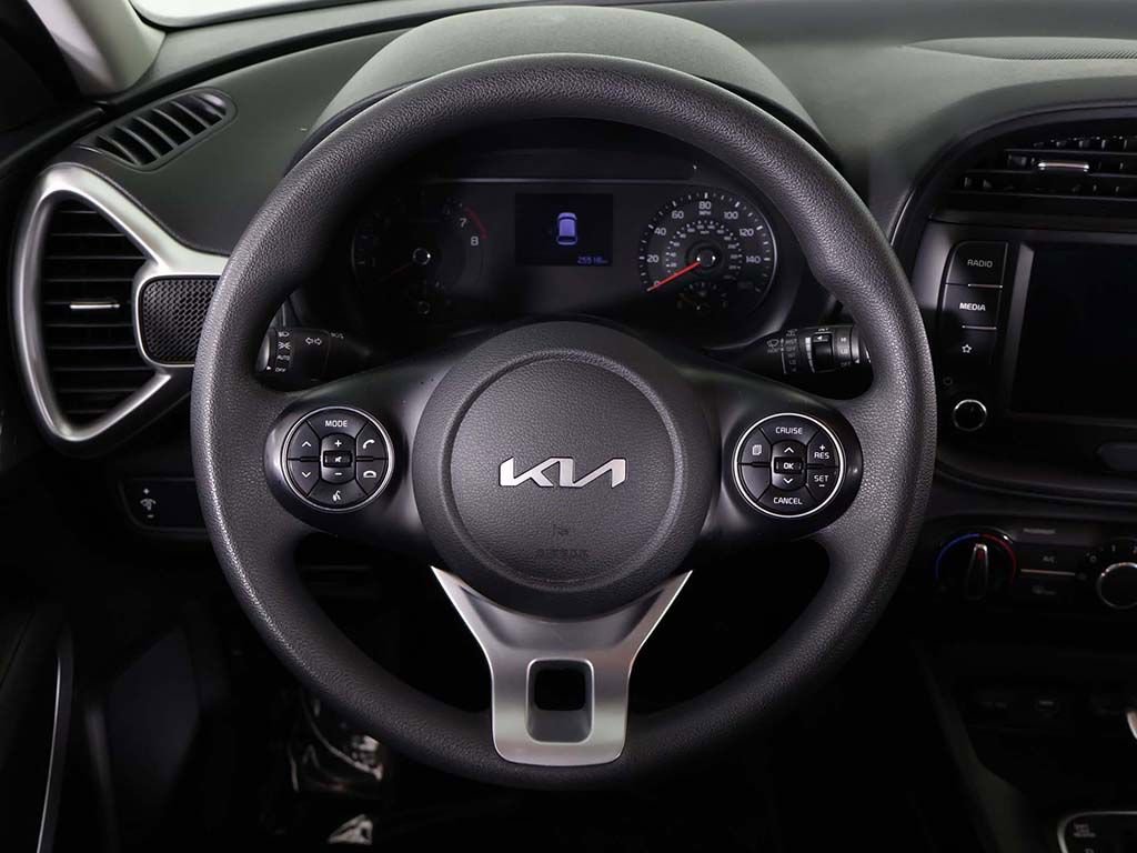 Used 2022 Kia Soul LX FWD image 33
