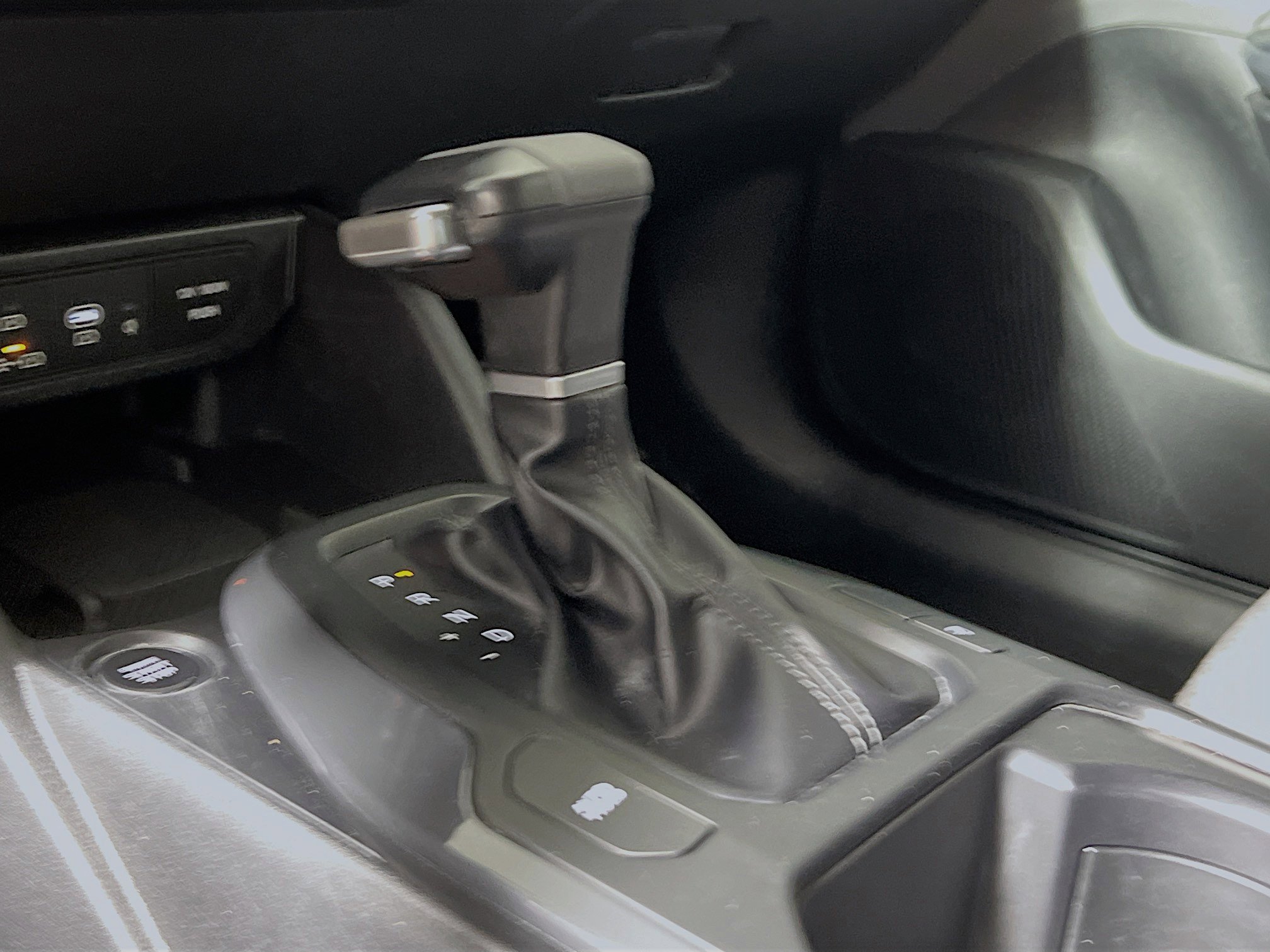 Used 2025 Kia K4 EX image 24