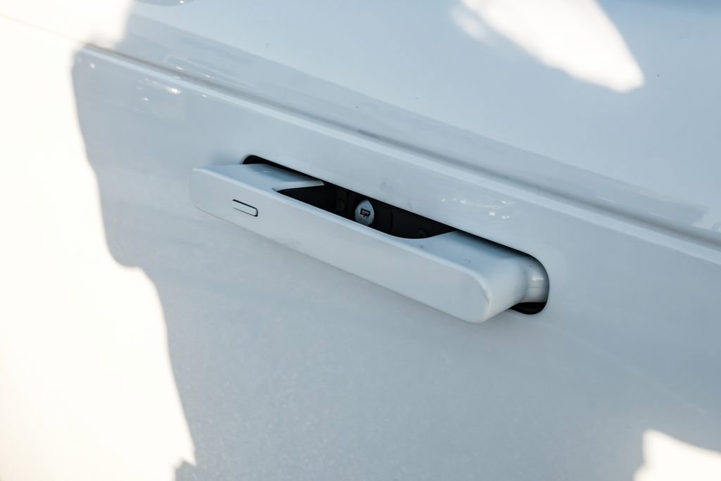 Used 2022 Land Rover Range Rover SE image 37