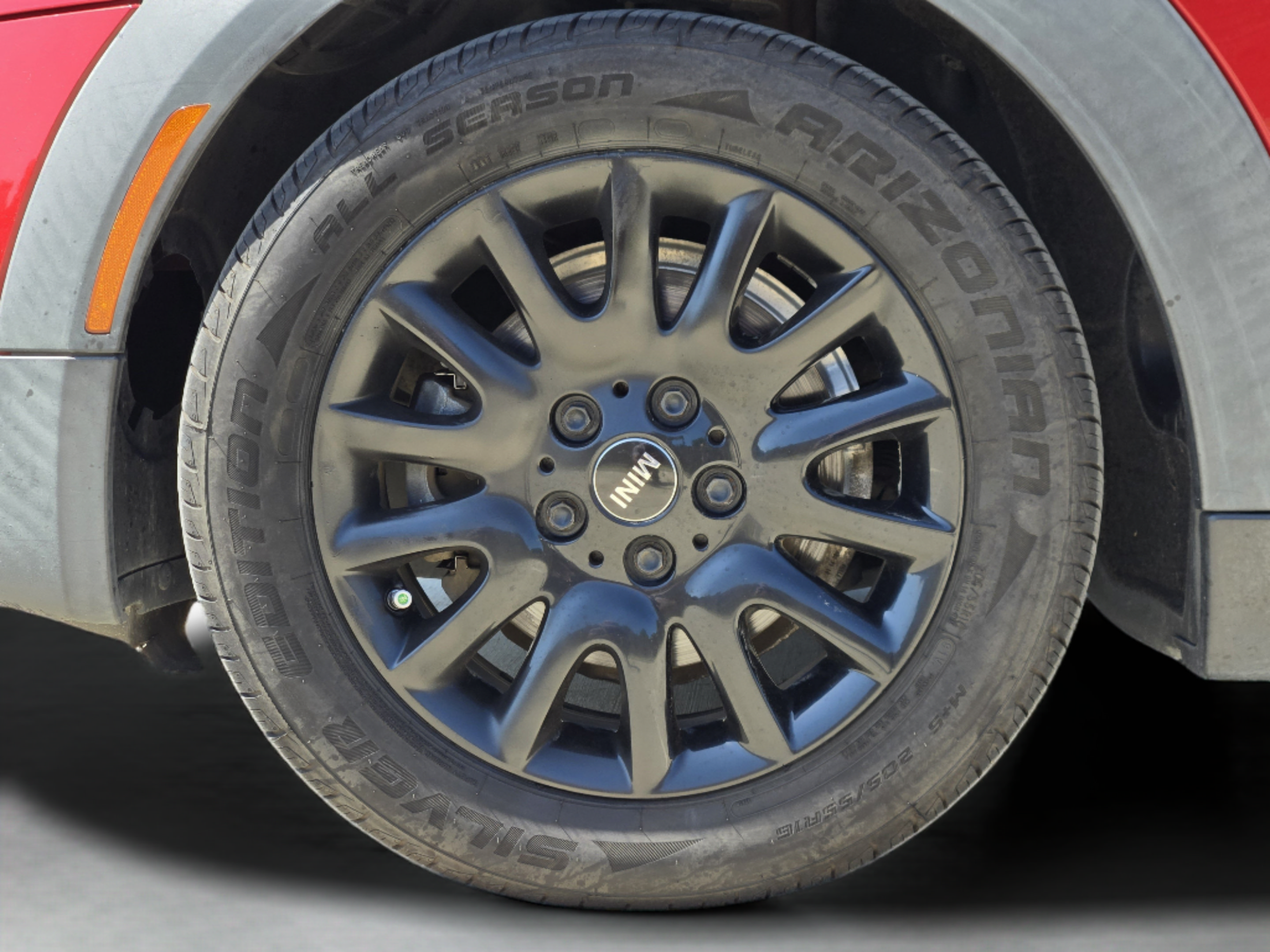 Used 2015 MINI Cooper 2-Door Hardtop FWD image 29