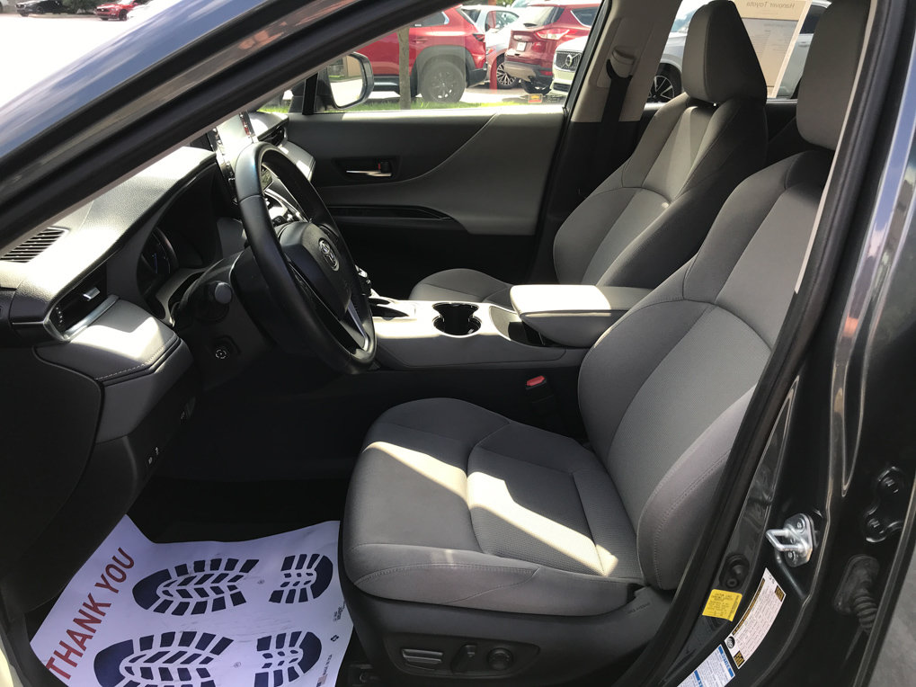 Certified 2021 Toyota Venza LE AWD/4WD image 21