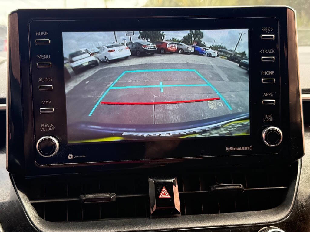 Used 2021 Toyota Corolla LE image 15